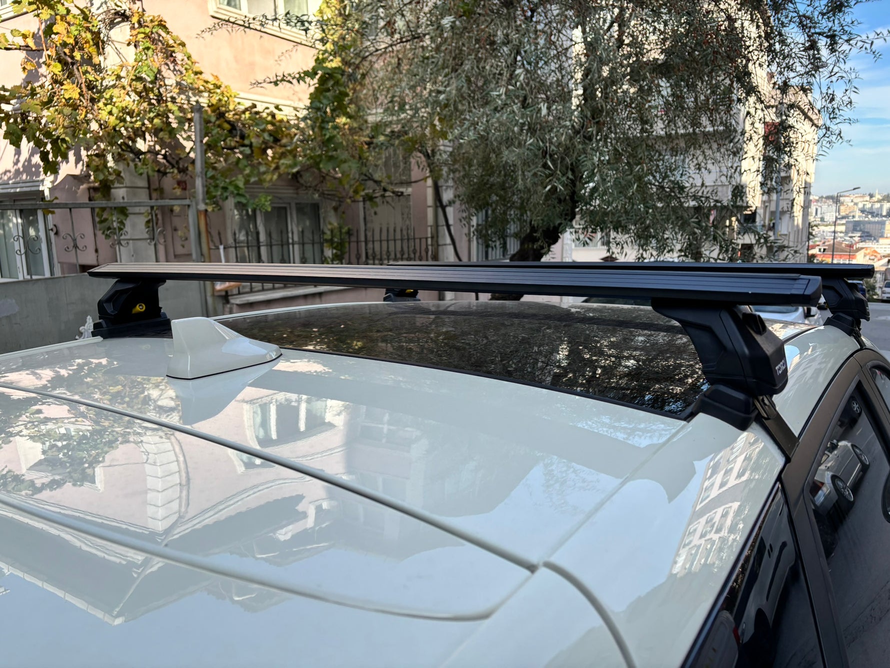 Byd SEALION 7 Tavan Portbagaj Taşıyıcı Ara Atkısı Toros Serisi Pro 4, Siyah