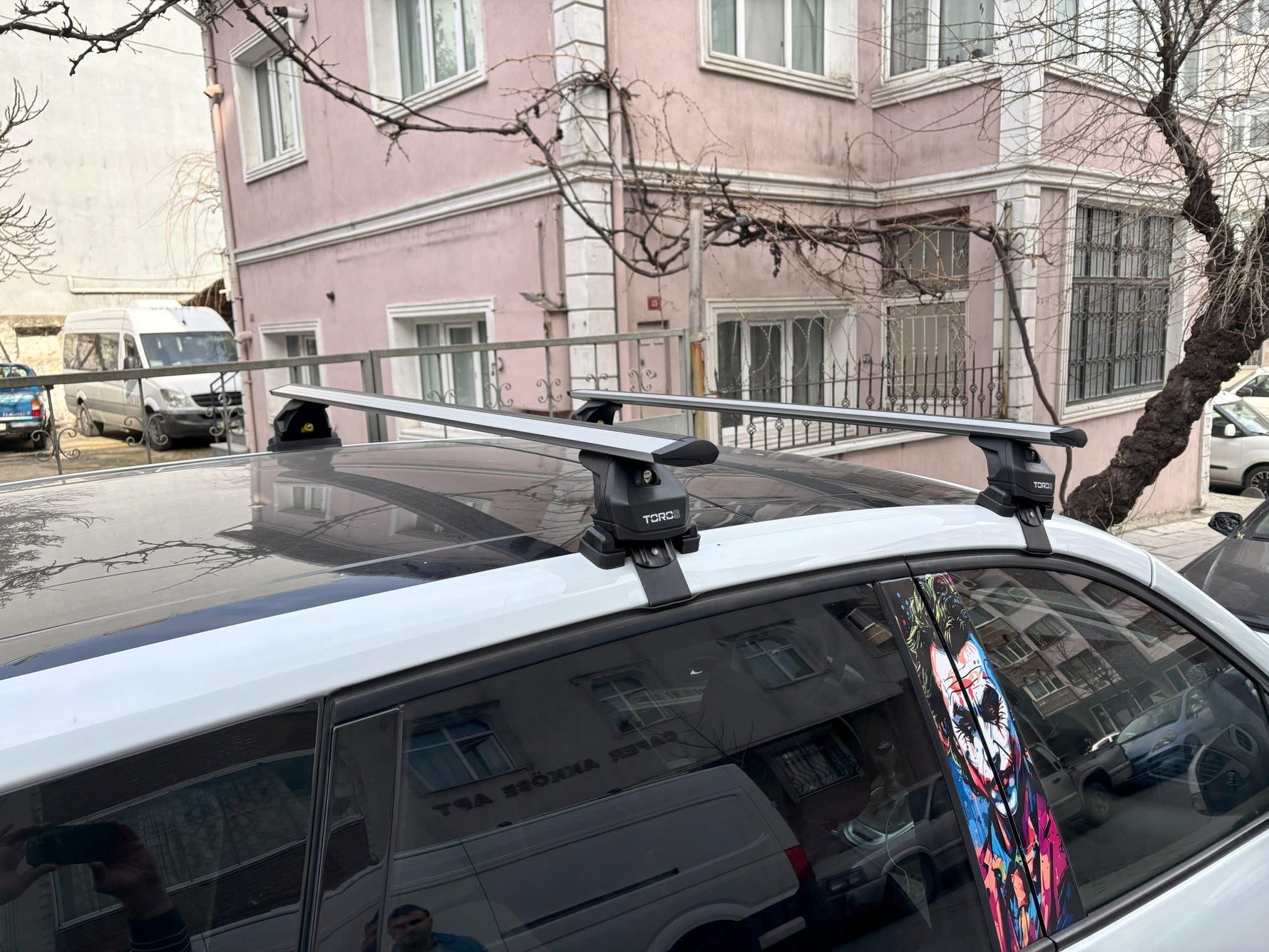 Renault Scenic 2009-2016 Oluksuz Üst Tavan Portbagaj Taşıyıcı Ara Atkısı Toros Serisi Pro 4 Gri
