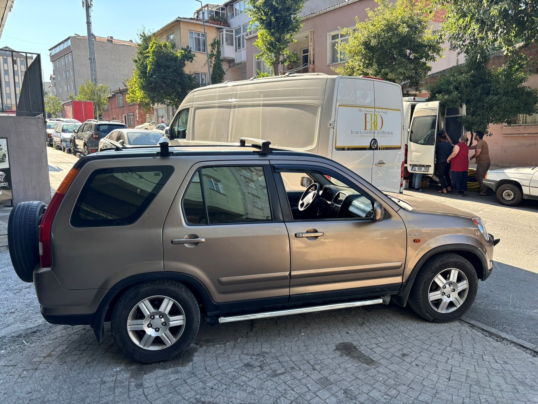 Ford Ecosport (20162025) Çadır Taşıyıcı Tavan Barı Ara Atkısı Pratik Serisi Gri