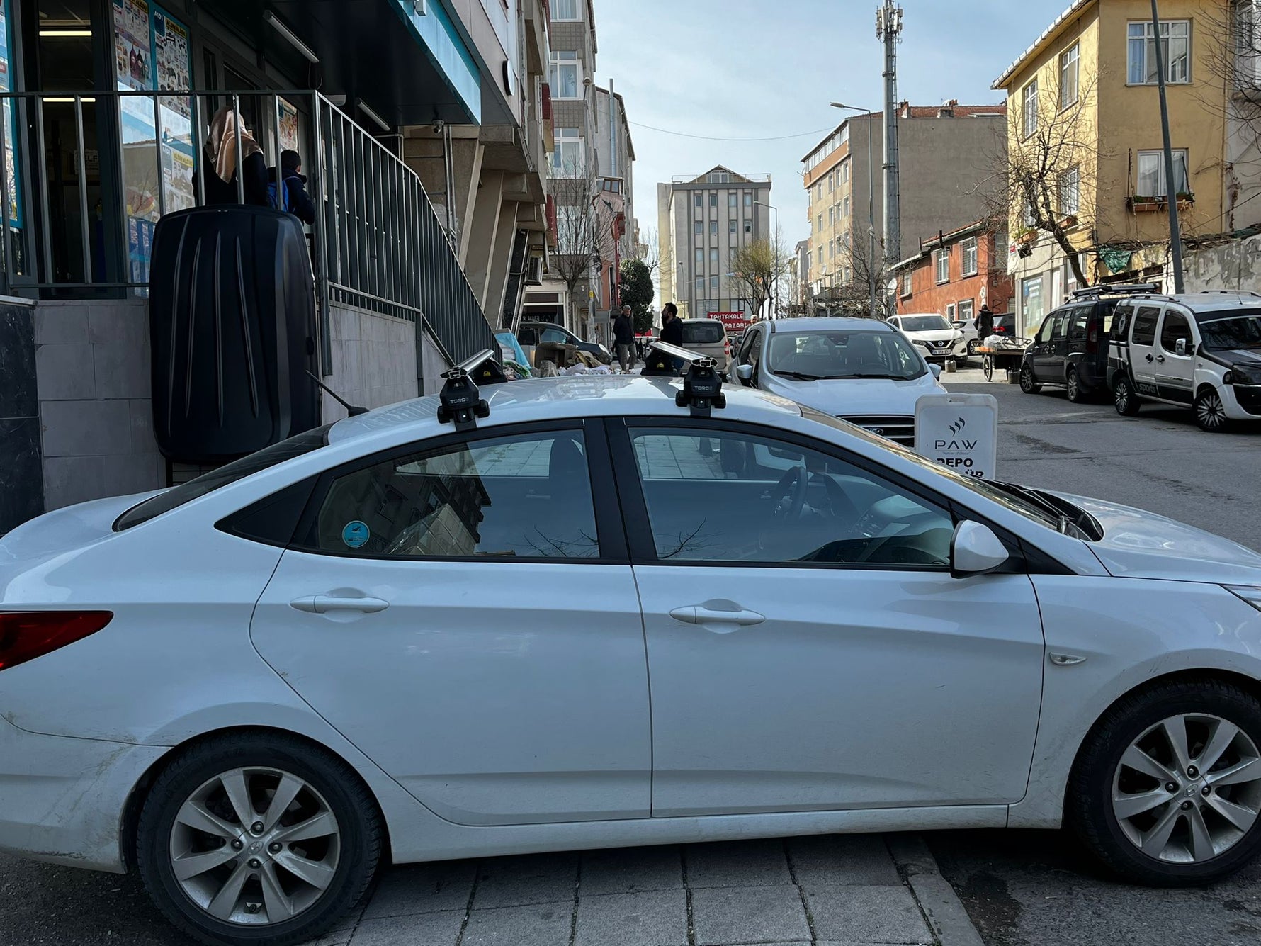Hyundai Accent 2018-2025 Oluksuz Üst Tavan Portbagaj Taşıyıcı Ara Atkısı Toros Serisi Pro 4 Gri