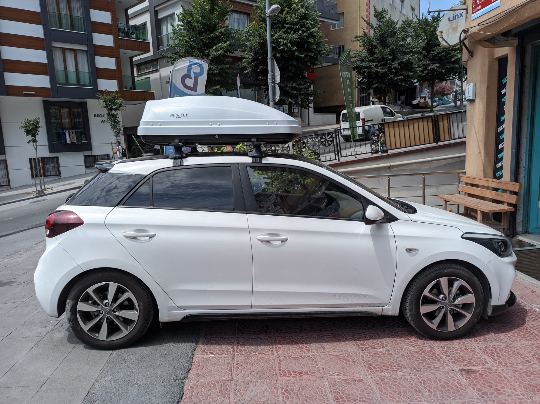 Hyundai İ20 2020-2025 Oluksuz Üst Tavan Portbagaj Taşıyıcı Ara Atkısı Toros Serisi Pro 4 Gri