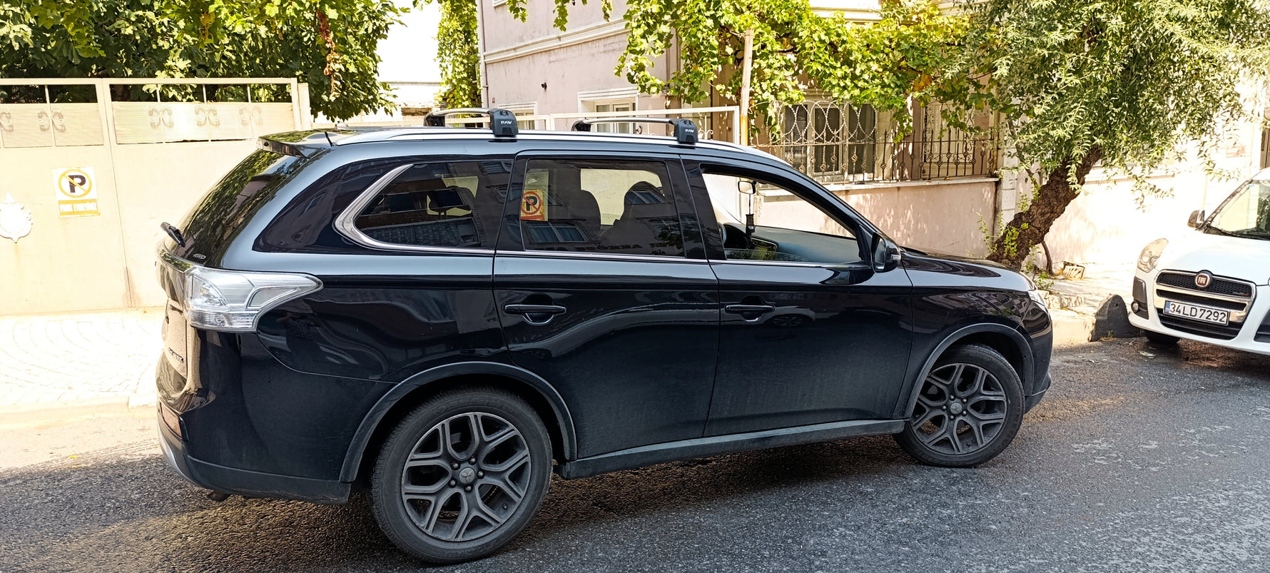 Mitsubishi Outlander 2013-2021 Tavan Ray Montajlı Portbagaj Çapraz Barları Siyah