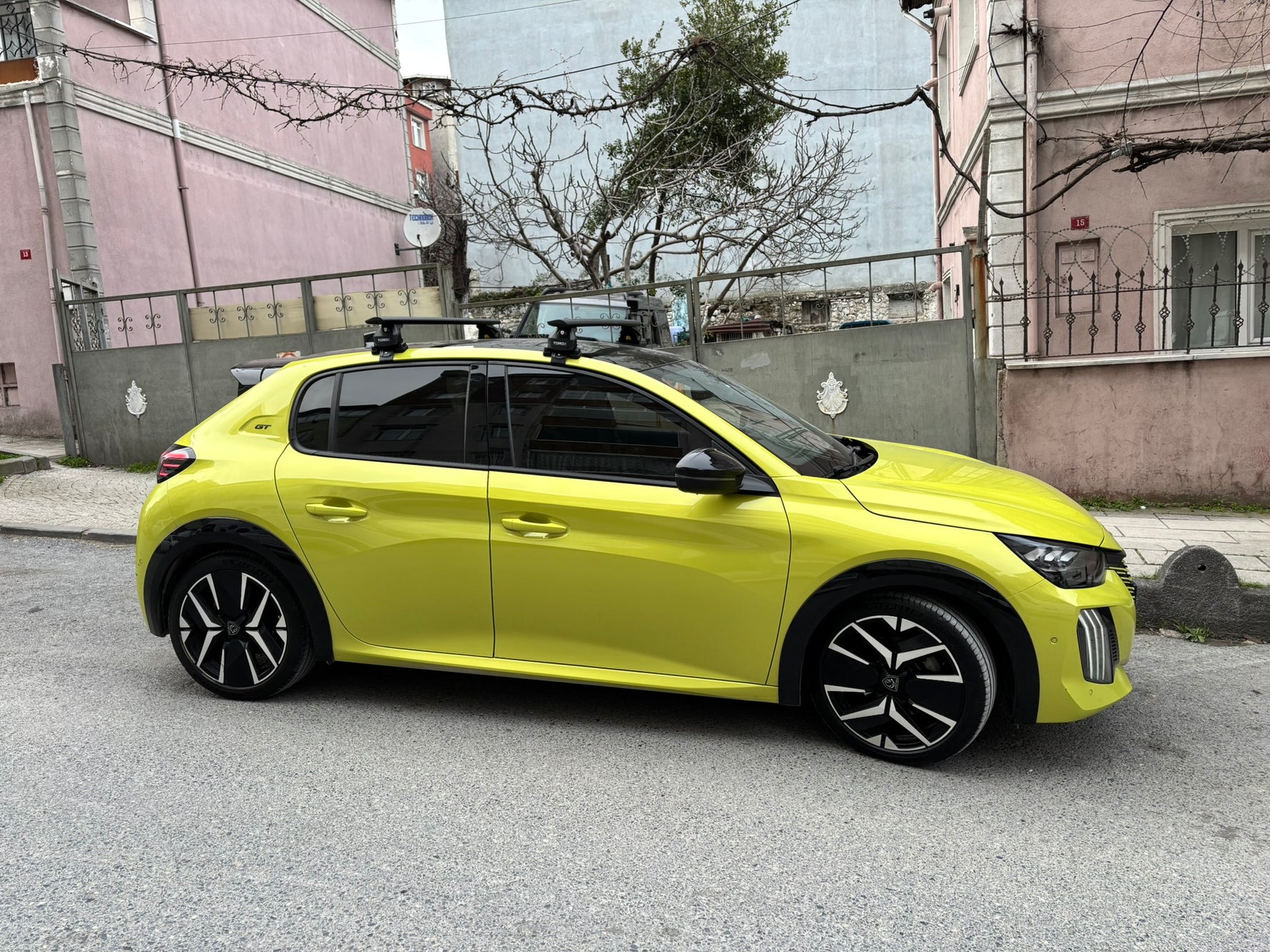 Peugeot 208 (2012-2019) Portbagaj Taşıyıcı Ara Atkısı Toros Pro 4, Siyah