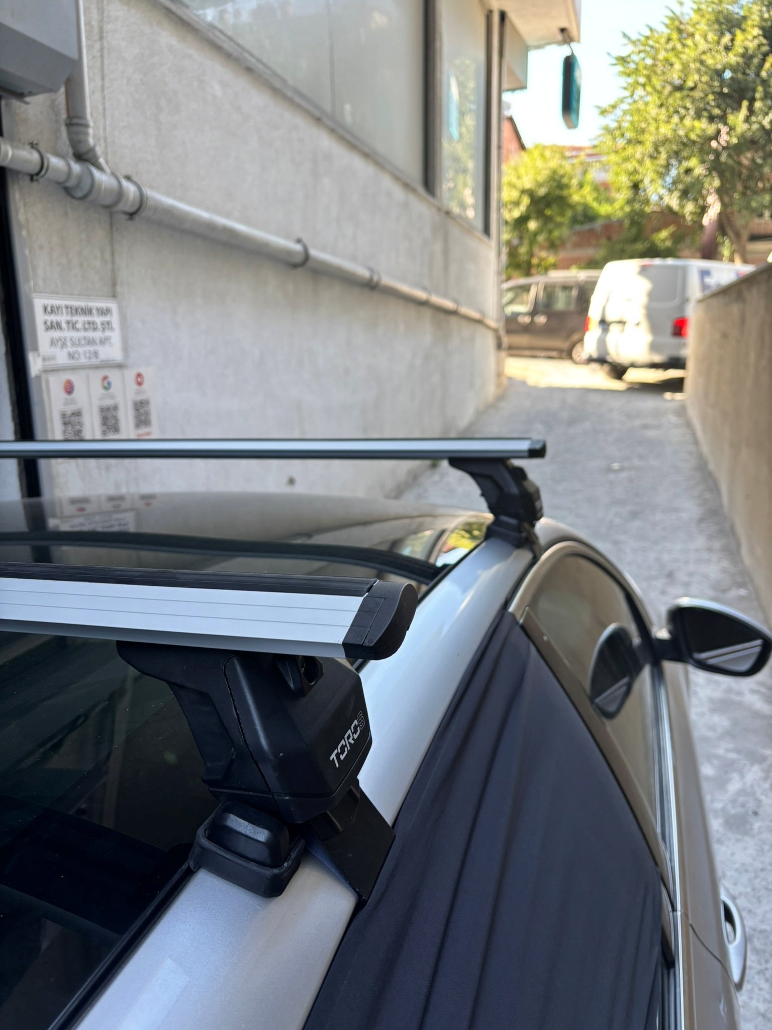 Citroen C4 2011-2018 Oluksuz Üst Tavan Portbagaj Taşıyıcı Ara Atkısı Toros Serisi Pro 4 Siyah