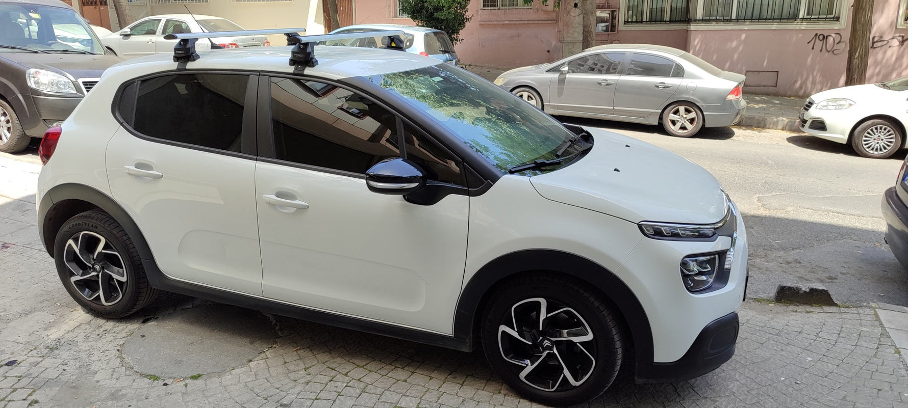 Nissan X-Trail T33 ile Uyumlu Portbagaj Taşıyıcı Paw Pro 2 Alüminyum Tavan Çubuğu Siyah