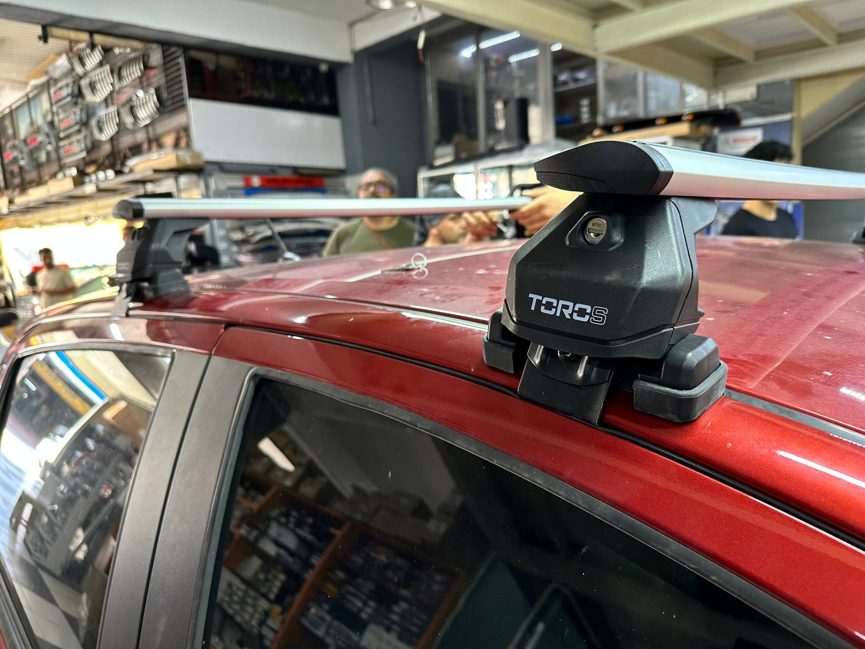 Toyota Yaris Hb 2020-2025 Oluksuz Üst Tavan Portbagaj Taşıyıcı Ara Atkısı Toros Serisi Pro 4 Gri