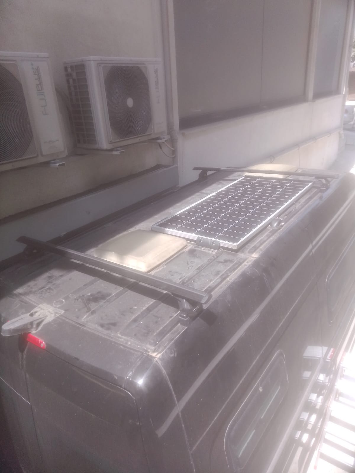 H1 Ladder Roof Rack 2018- On Sprinter Low Roof (144 WB) Roof Rack Gri
