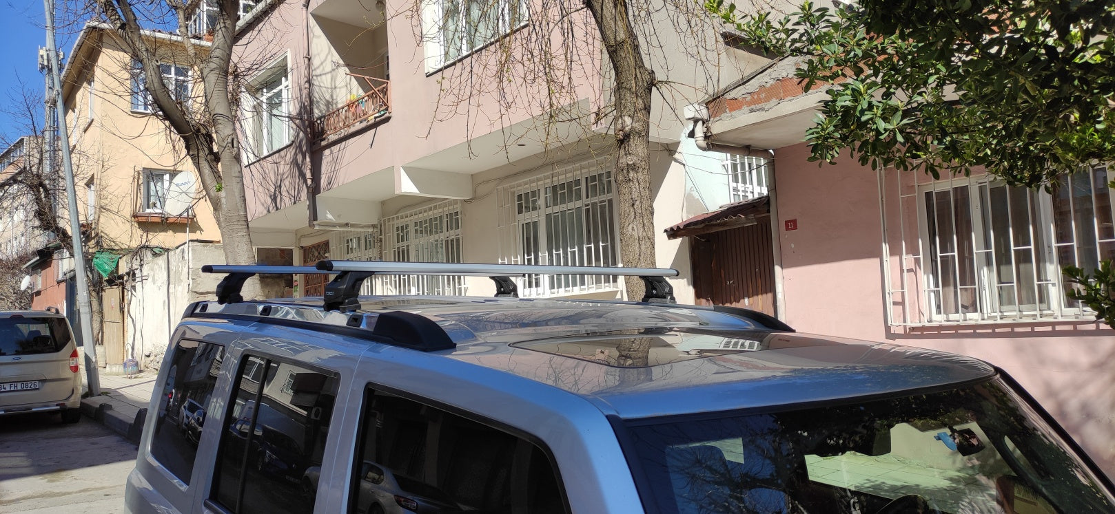 Jeep Commander XK 2006-2010 Tavan Taşıyıcı Ara Barlar Vidalı Montaj, Toros Fix Pro, Siyah