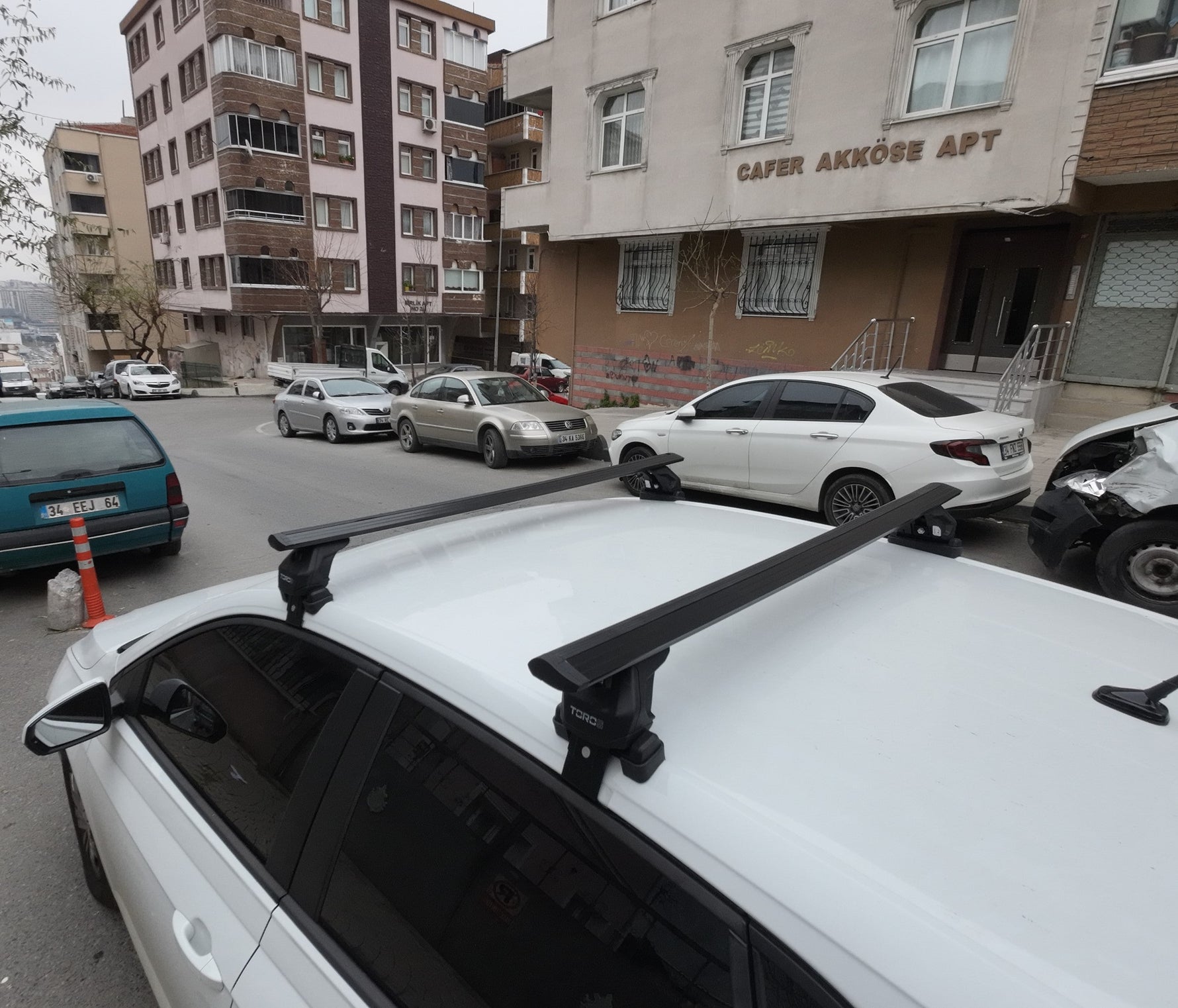 Volkswagen Polo 5D 2018-2025 Oluksuz Üst Tavan Portbagaj Taşıyıcı Ara Atkısı Toros Serisi Pro 4 Gri