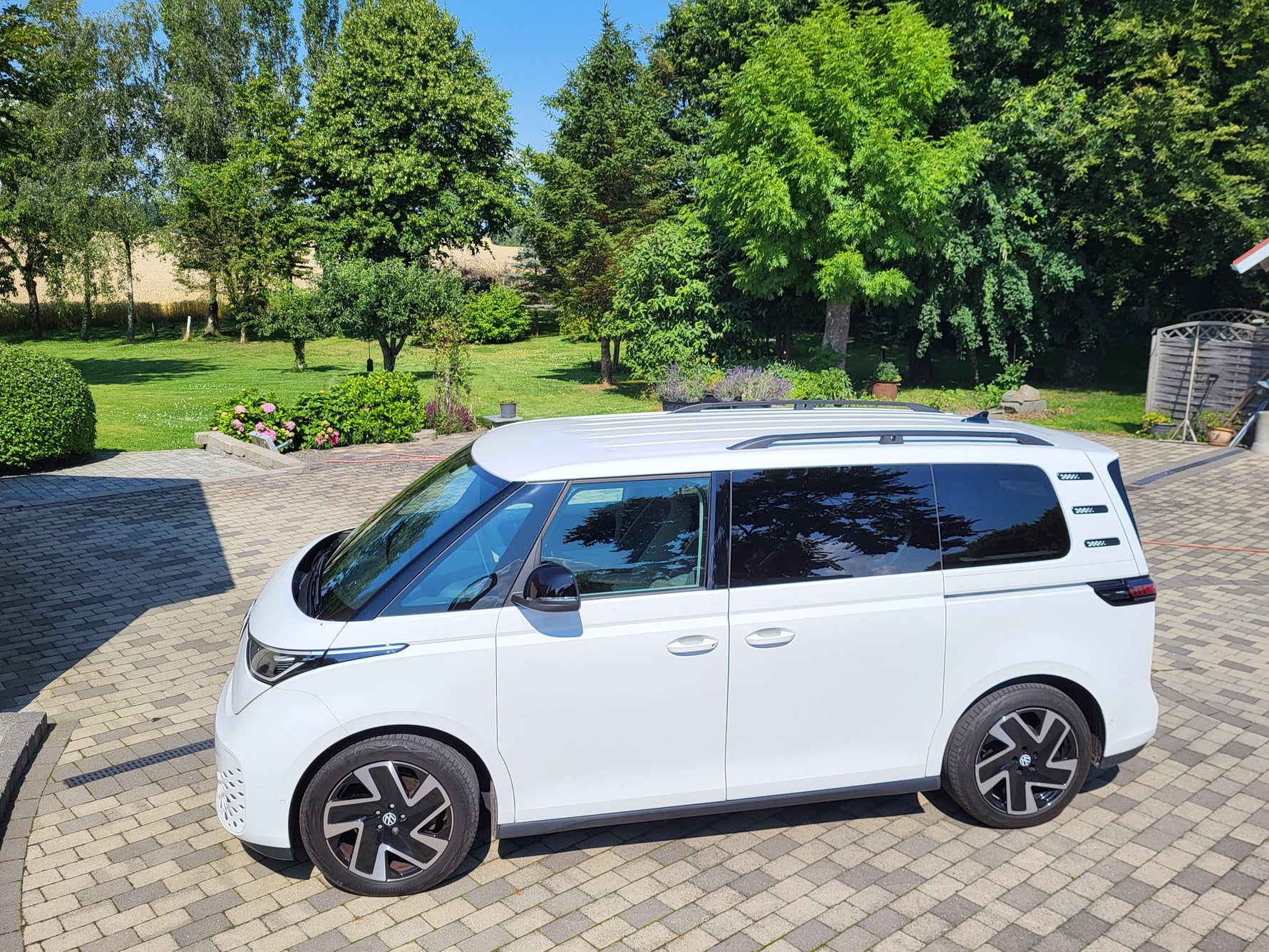 Volkswagen Id. Buzz Kısa Şase L1 Alüminyum Tavan Rayları, Plus Serisi - Siyah