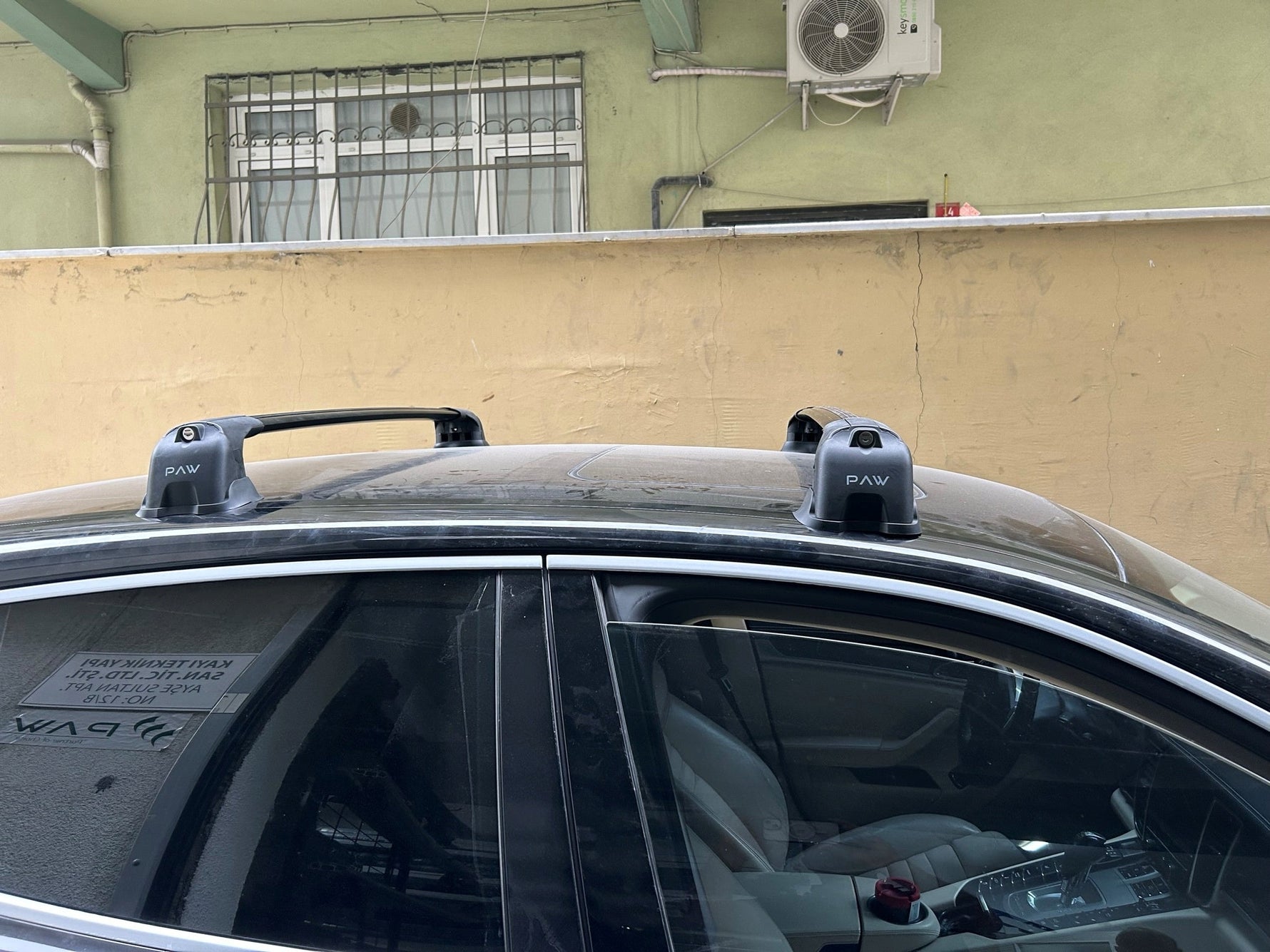 Paw Porsche Panamera (2009-2016) Cross Bar Roof Rack - Pro 3 Black