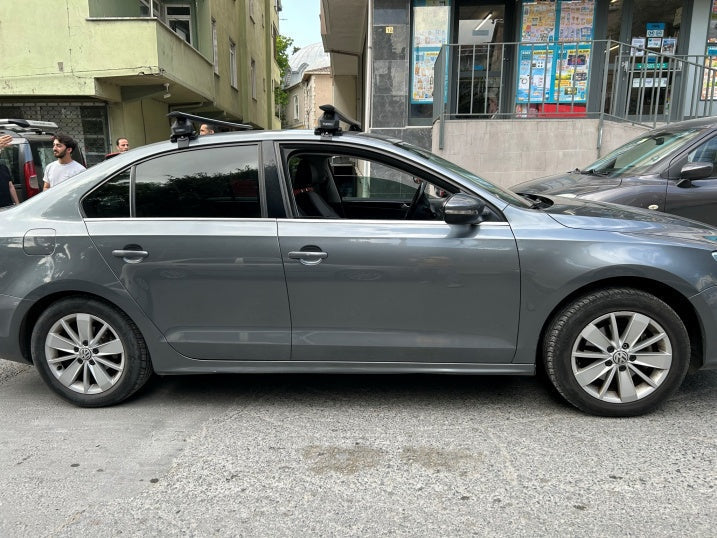 Volkswagen Jetta 2011-2018 Oluksuz Üst Tavan Portbagaj Taşıyıcı Ara Atkısı Toros Serisi Pro 4 Gri